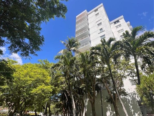 6900 Bay Dr 7D, Miami Beach FL 33141