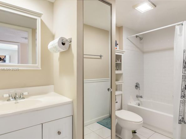 4167 Forest Hill Dr, Cooper City FL 33026