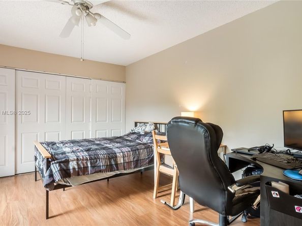 4167 Forest Hill Dr, Cooper City FL 33026