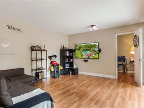 4167 Forest Hill Dr, Cooper City FL 33026