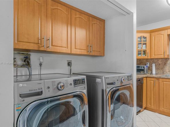1555 SW 122nd Ave 14, Miami FL 33184
