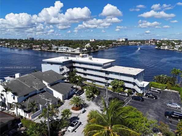 1201 S Riverside Dr 301, Pompano Beach FL 33062