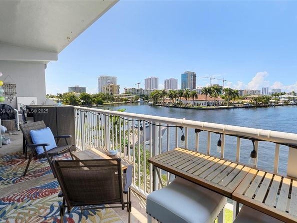 1201 S Riverside Dr 301, Pompano Beach FL 33062