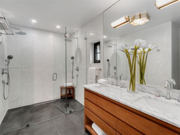 2530 Andros Ave, Miami FL 33133