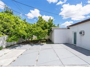 171 W 64th St, Hialeah FL 33012