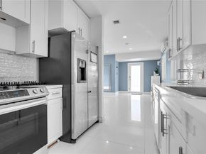 171 W 64th St, Hialeah FL 33012