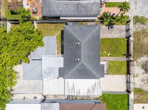 171 W 64th St, Hialeah FL 33012
