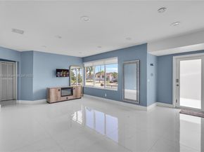 171 W 64th St, Hialeah FL 33012