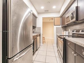 720 NW 38th Ave, Lauderhill FL 33311