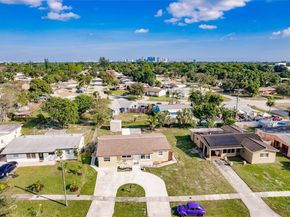 720 NW 38th Ave, Lauderhill FL 33311