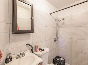 720 NW 38th Ave, Lauderhill FL 33311