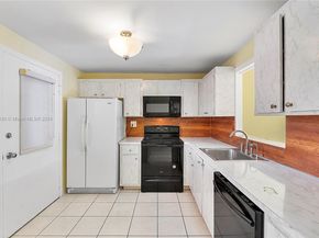 3600 NE 170th St 211, North Miami Beach FL 33160