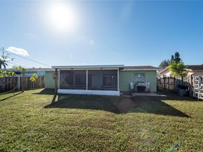 9331 NW 24th Pl, Sunrise FL 33322