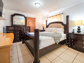 9331 NW 24th Pl, Sunrise FL 33322