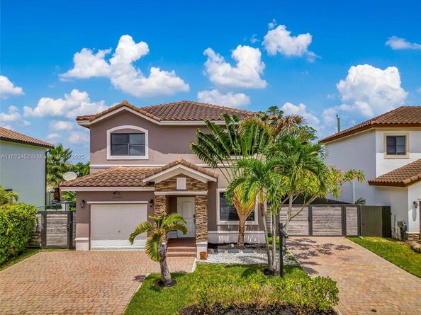 23061 SW 114th Path, Miami FL 33170
