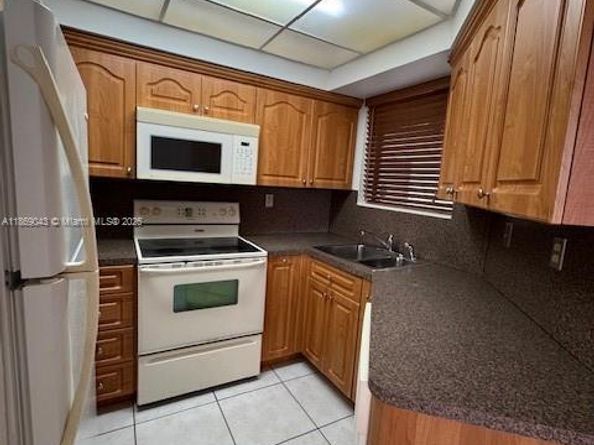 8335 SW 152nd Ave PH2, Miami FL 33193