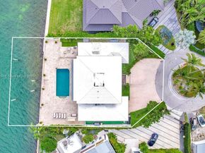 1990 NE 119TH Rd, North Miami FL 33181