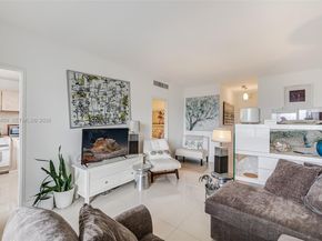 3 Island Ave 14A, Miami Beach FL 33139