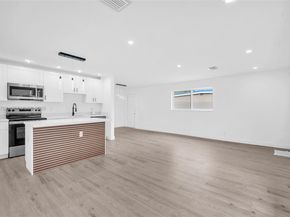 2572 NW 20th St, Fort Lauderdale FL 33311