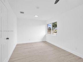 2572 NW 20th St, Fort Lauderdale FL 33311