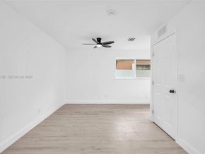2572 NW 20th St, Fort Lauderdale FL 33311