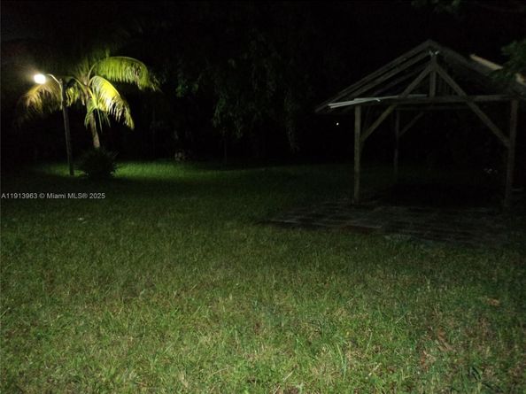 2611 Rodman St, Hollywood FL 33020