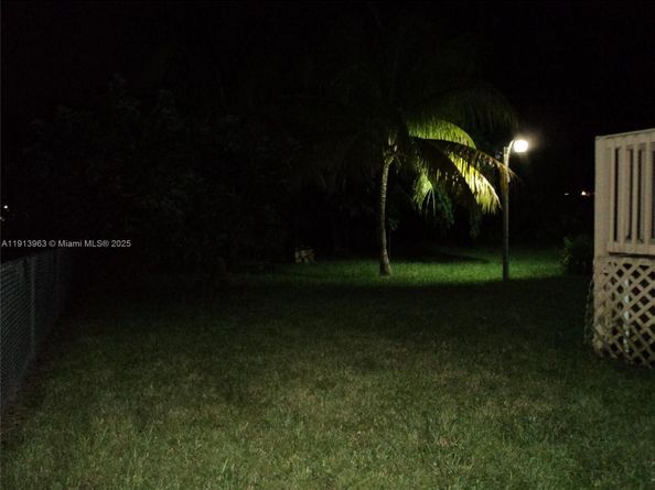 2611 Rodman St, Hollywood FL 33020