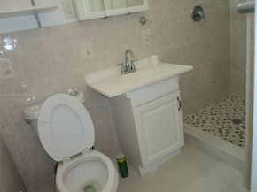 2611 Rodman St, Hollywood FL 33020