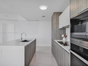 2900 NE 7th Ave 3301, Miami FL 33137