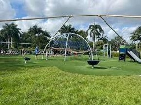 1889 SE 14th St, Homestead FL 33035