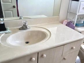1889 SE 14th St, Homestead FL 33035