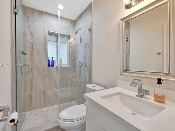 1801 NE 54th St, Fort Lauderdale FL 33308