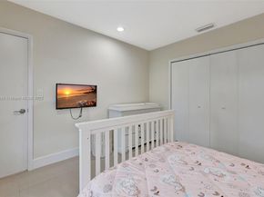 1801 NE 54th St, Fort Lauderdale FL 33308