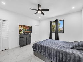 335 NW 15th St, Pompano Beach FL 33060