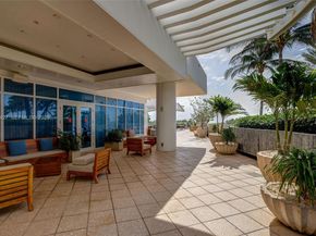 6801 Collins 1215, Miami Beach FL 33141