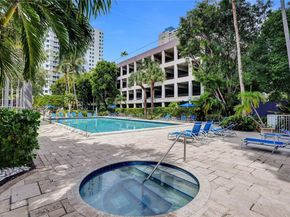 850 N Miami Ave W2101, Miami FL 33136