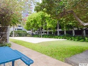850 N Miami Ave W2101, Miami FL 33136
