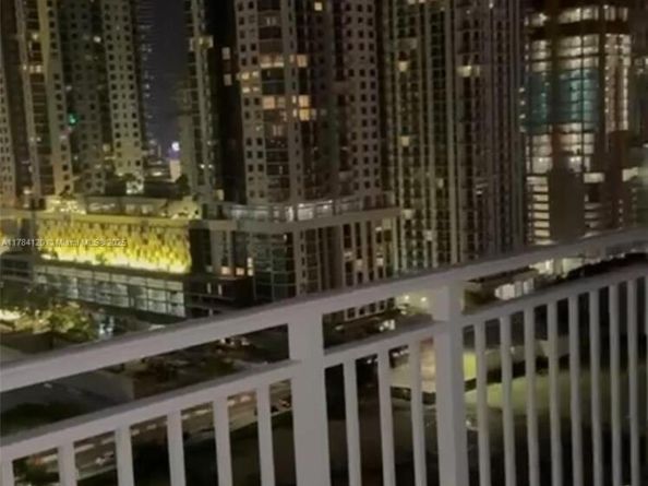 850 N Miami Ave W2101, Miami FL 33136