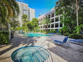 850 N Miami Ave W2101, Miami FL 33136