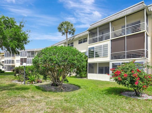 4421 NW 16th St G110, Lauderhill FL 33313