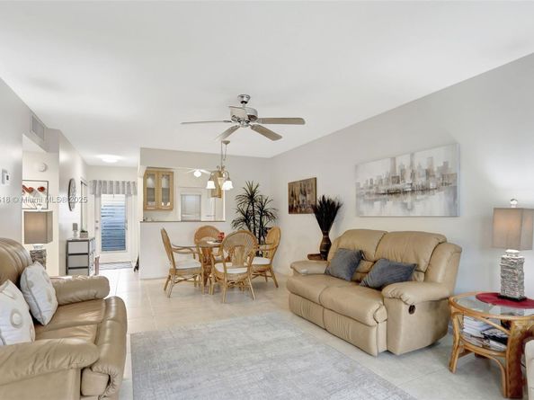 4421 NW 16th St G110, Lauderhill FL 33313