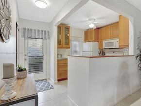 4421 NW 16th St G110, Lauderhill FL 33313