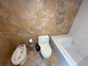 1500 Bay Rd 122S, Miami Beach FL 33139