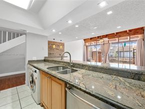 11248 NW 15th Ct, Pembroke Pines FL 33026