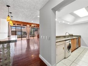 11248 NW 15th Ct, Pembroke Pines FL 33026