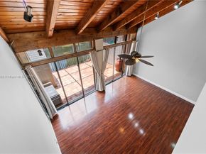 11248 NW 15th Ct, Pembroke Pines FL 33026