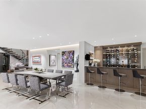 2370 Bayview Ln, North Miami FL 33181