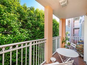 1 Alhambra Cir 403, Coral Gables FL 33134