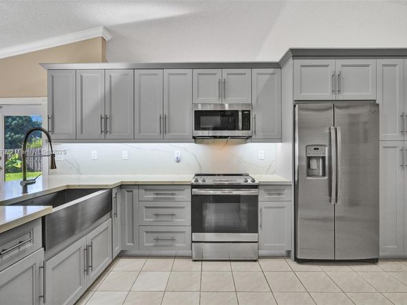 13300 SW 17th Ct, Miramar FL 33027