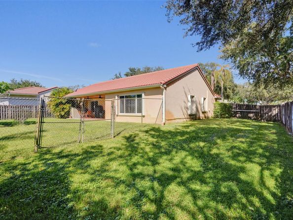 13300 SW 17th Ct, Miramar FL 33027